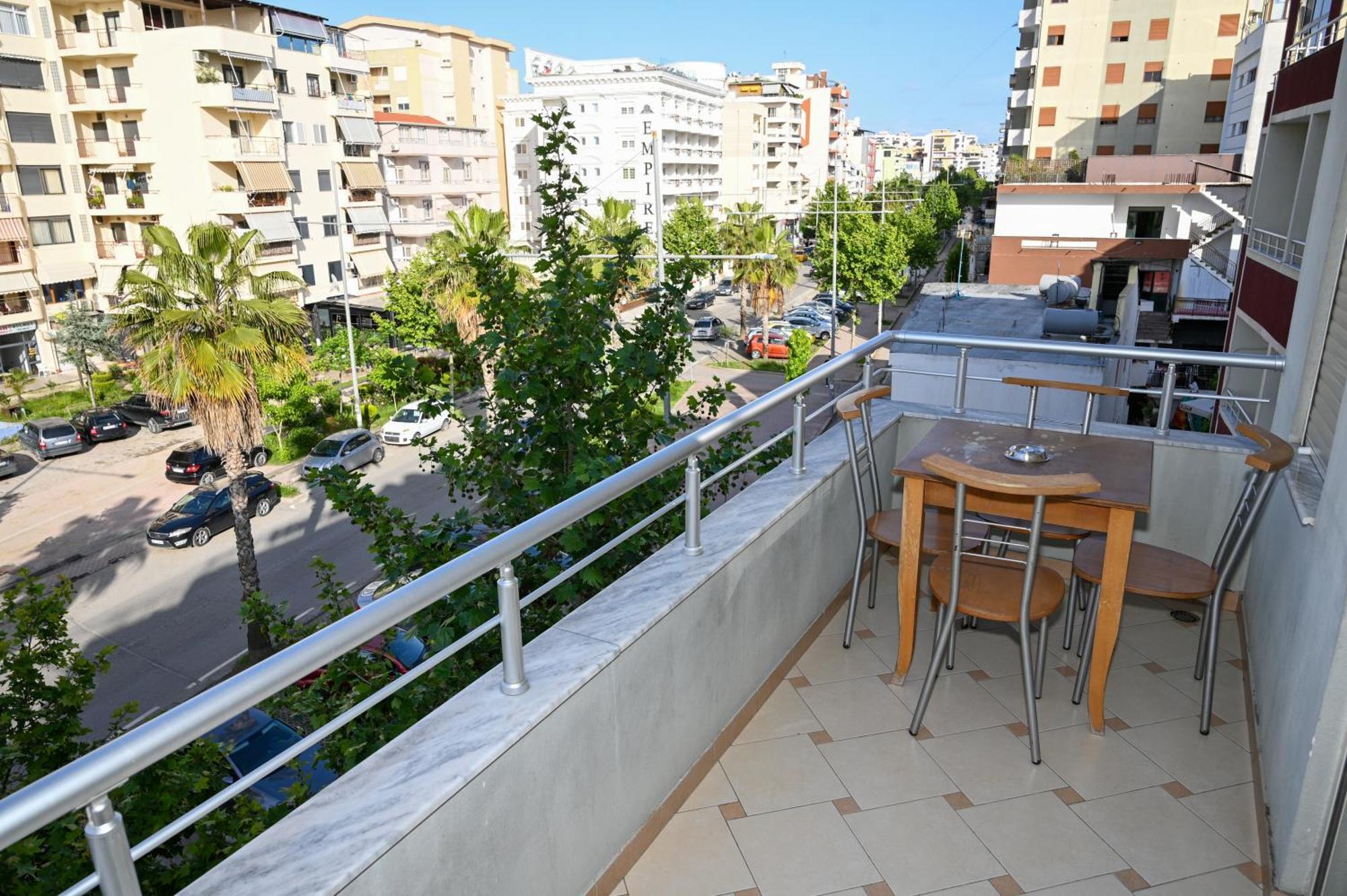 Hotel Vila Emes دراس الغرفة الصورة