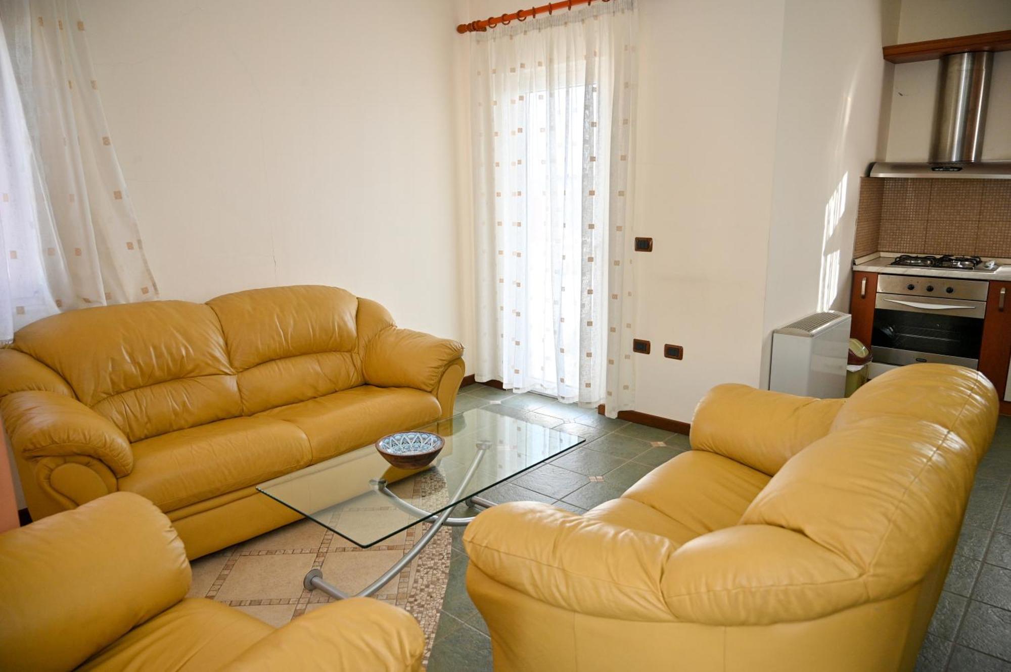 Hotel Vila Emes دراس المظهر الخارجي الصورة