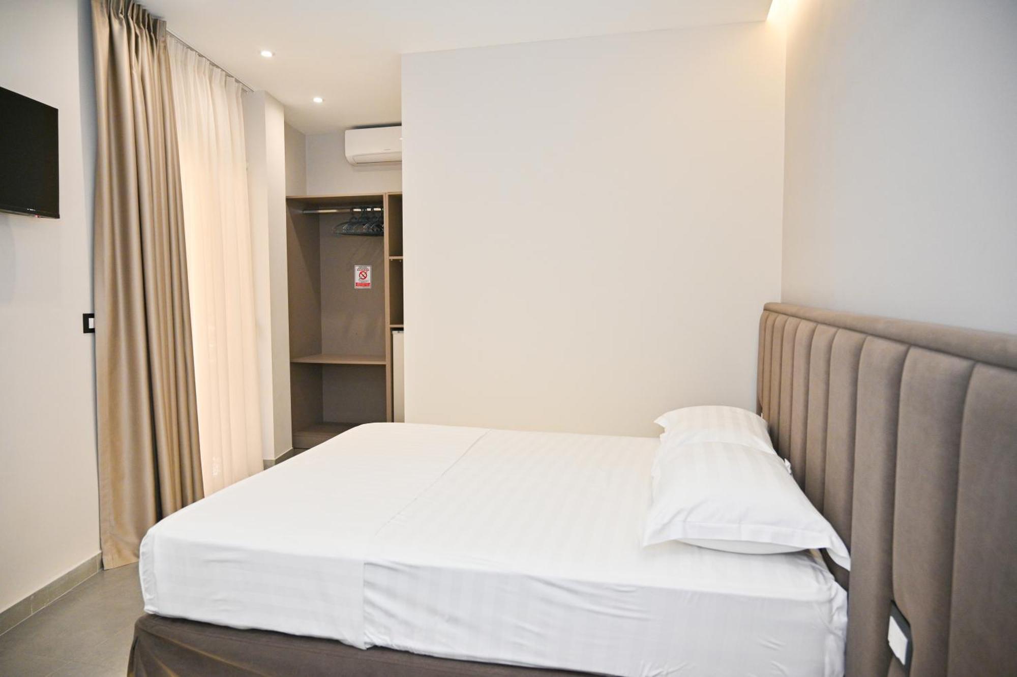 Hotel Vila Emes دراس الغرفة الصورة